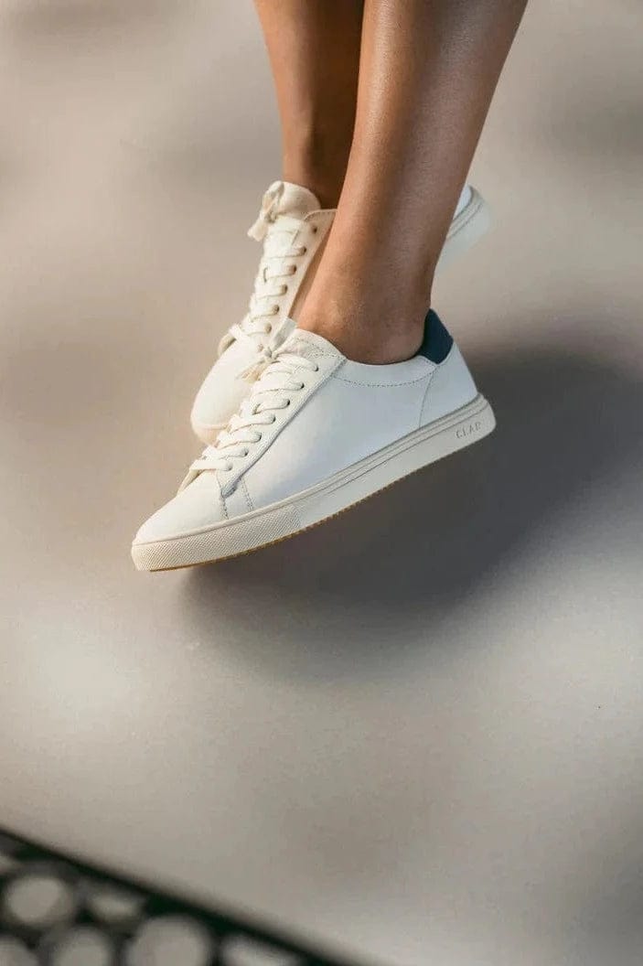 CLAE Chaussures Chaussures CLAE - Baskets Bradley Essentials White Leather Navy