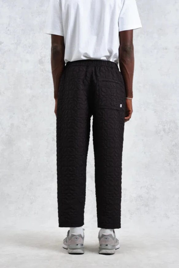 WAX LONDON Pantalons Pantalon Wax London - Black Petal Quilt Trousers